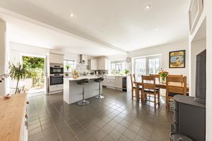 Photo 8- click for photo gallery